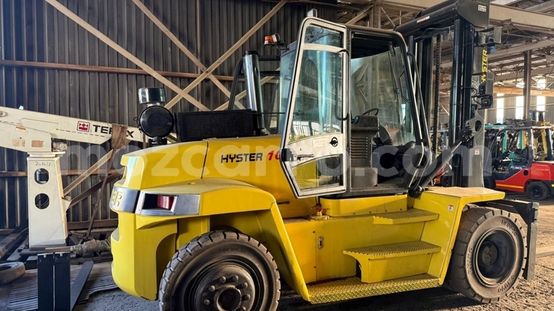 Big with watermark caterpillar 120 zambezia quelimane 40328