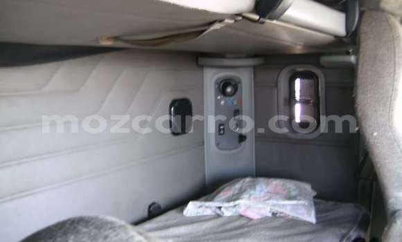 Buy Used Caterpillar 120 White Truck in Maputo in Maputo Buy Used Caterpillar 120 White Truck in Maputo in Maputo