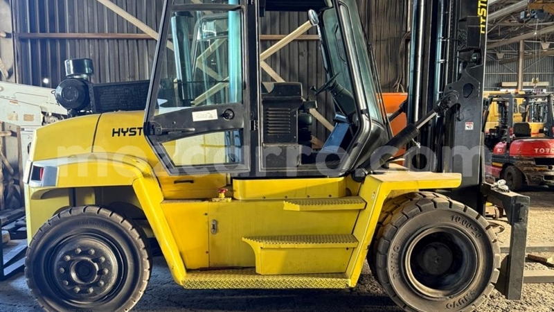 Big with watermark caterpillar 120 zambezia quelimane 40328