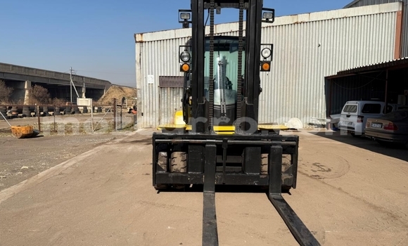 Buy Used Caterpillar 120 Other Truck in Quelimane in Zambezia Buy Used Caterpillar 120 Other Truck in Quelimane in Zambezia