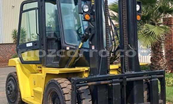 Buy Used Caterpillar 120 Other Truck in Quelimane in Zambezia Buy Used Caterpillar 120 Other Truck in Quelimane in Zambezia