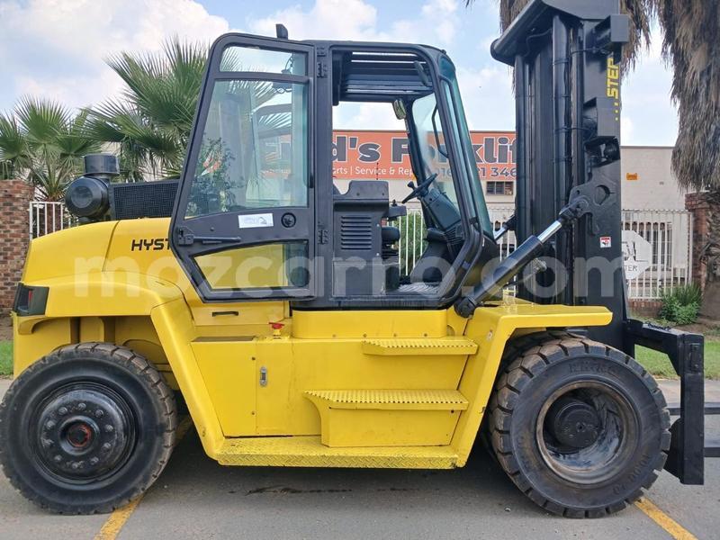 Big with watermark caterpillar 120 zambezia quelimane 40328