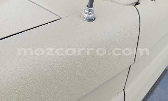 Buy Used Toyota Land Cruiser White Car in Beira in Sofala Buy Used Toyota Land Cruiser White Car in Beira in Sofala