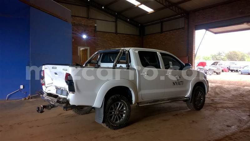 Big with watermark toyota hilux maputo maputo 40332