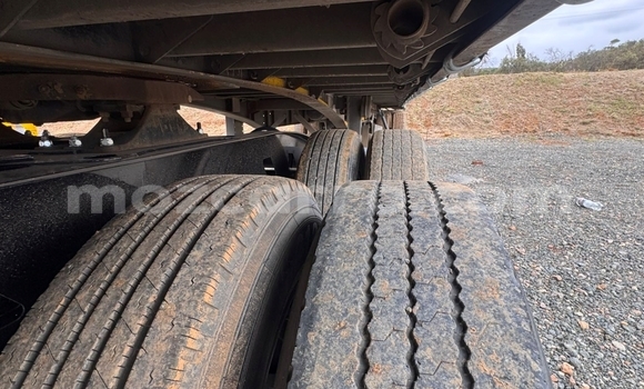 Buy Used DAF CF Blue Truck in Maputo in Maputo Buy Used DAF CF Blue Truck in Maputo in Maputo