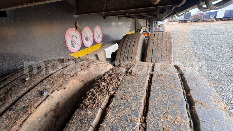 Big with watermark daf cf maputo maputo 40333