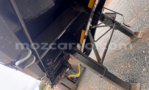 Buy Used DAF CF Blue Truck in Maputo in Maputo Buy Used DAF CF Blue Truck in Maputo in Maputo