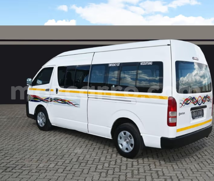 Big with watermark toyota dyna zambezia quelimane 40335