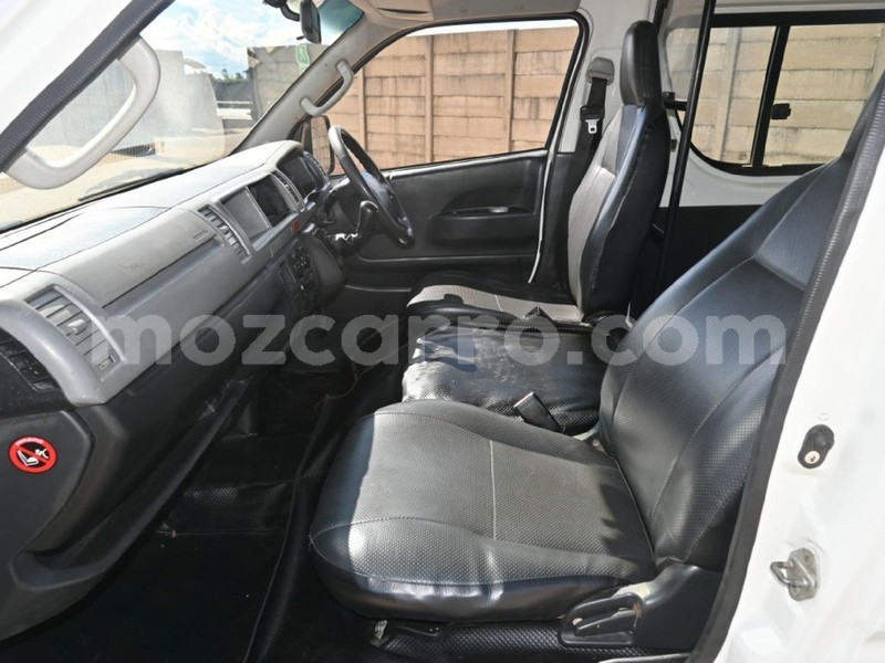 Big with watermark toyota dyna zambezia quelimane 40335