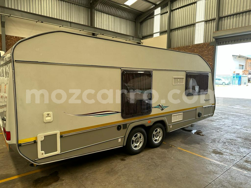 Big with watermark man silent maputo maputo 40336