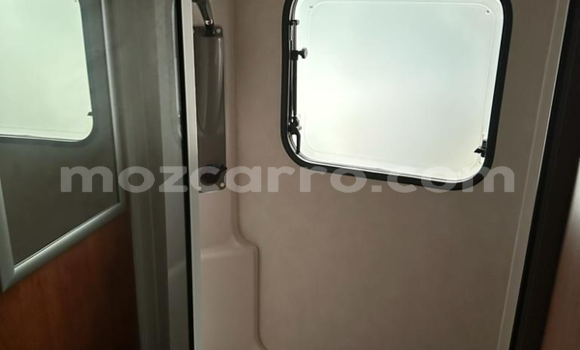 Buy Used Man Silent White Truck in Maputo in Maputo Buy Used Man Silent White Truck in Maputo in Maputo