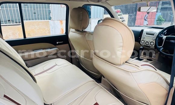 Comprar Usado Ford Everest Branco Carro em Maputo em Maputo Comprar Usado Ford Everest Branco Carro em Maputo em Maputo