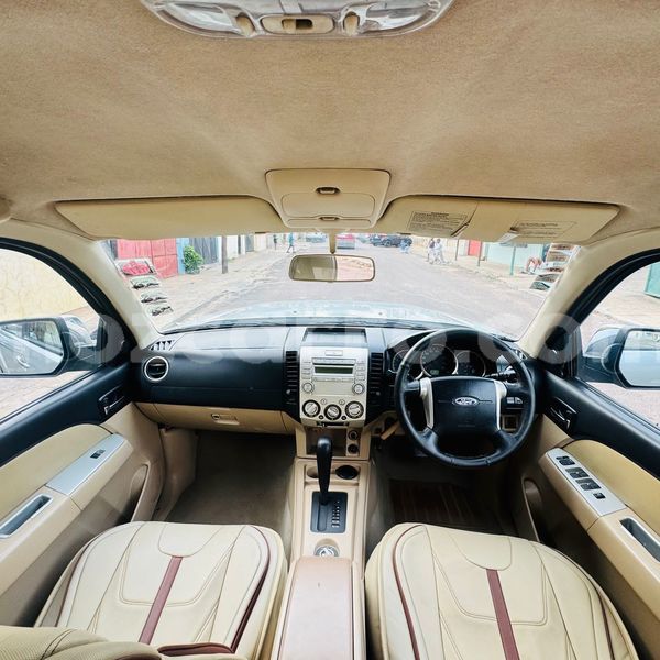 Big with watermark ford everest maputo maputo 40354