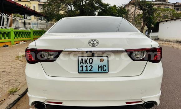 Nunua Ilio tumika Toyota Mark X Nyeupe Gari ndani ya Maputo nchini Maputo Nunua Ilio tumika Toyota Mark X Nyeupe Gari ndani ya Maputo nchini Maputo