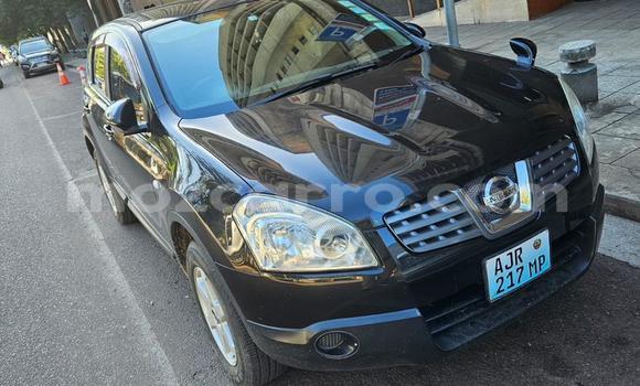 Tenga Tsaru Nissan Dualis Nhema Mota in Maputo in Maputo