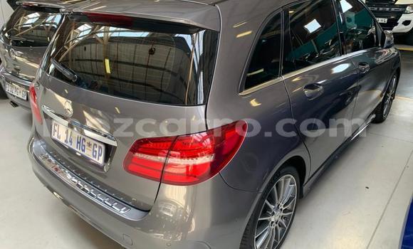 Tenga Tsaru Mercedes‒Benz B-klasse Zvimwe Mota in Gilé in Zambezia Tenga Tsaru Mercedes‒Benz B-klasse Zvimwe Mota in Gilé in Zambezia