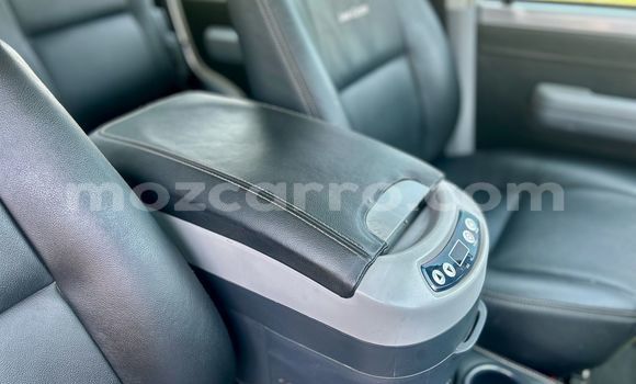 Buy Used Toyota Land Cruiser Blue Car in Maputo in Maputo Buy Used Toyota Land Cruiser Blue Car in Maputo in Maputo