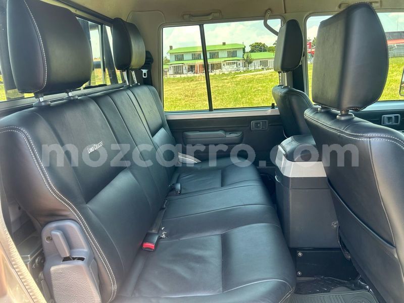Big with watermark toyota land cruiser maputo maputo 40367
