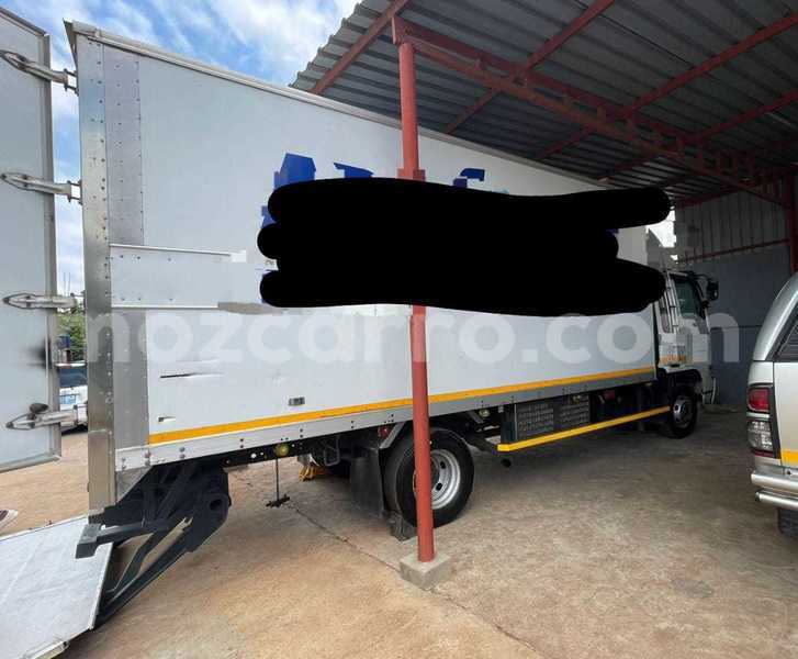 Big with watermark toyota da maputo maputo 40369