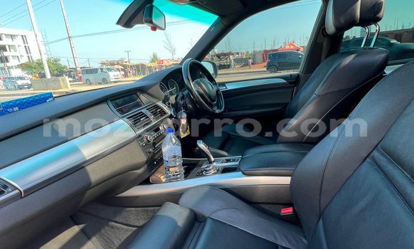 Buy Used BMW X5 M White Car in Maputo in Maputo Buy Used BMW X5 M White Car in Maputo in Maputo