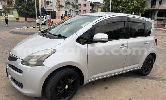 Tenga Tsaru Toyota Ractis Zvimwe Mota in Maputo in Maputo Tenga Tsaru Toyota Ractis Zvimwe Mota in Maputo in Maputo
