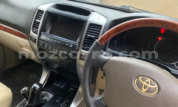 Nunua Ilio tumika Toyota Land Cruiser Prado Nyingine Gari ndani ya Maputo nchini Maputo Nunua Ilio tumika Toyota Land Cruiser Prado Nyingine Gari ndani ya Maputo nchini Maputo