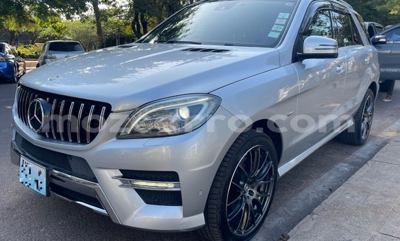 Buy Used Mercedes‒Benz AMG GLC Silver Car in Maputo in Maputo