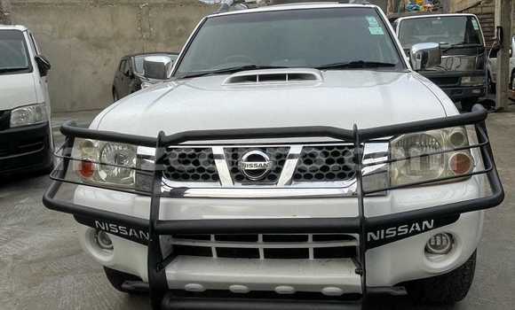 Tenga Tsaru Nissan Hardbody Chena Mota in Maputo in Maputo Tenga Tsaru Nissan Hardbody Chena Mota in Maputo in Maputo