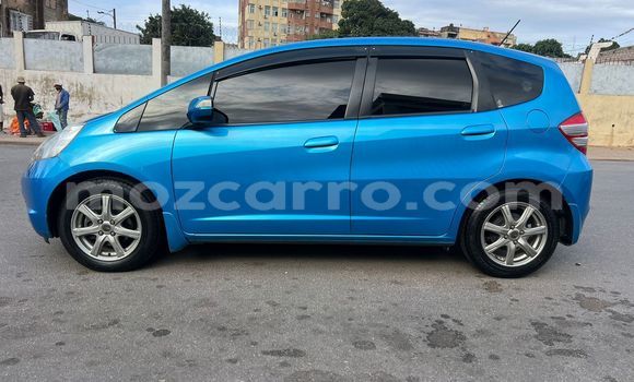 Nunua Ilio tumika Honda Fit Bluu Gari ndani ya Maputo nchini Maputo Nunua Ilio tumika Honda Fit Bluu Gari ndani ya Maputo nchini Maputo
