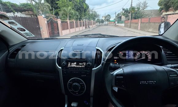 Tenga Tsaru Isuzu KB Chena Mota in Maputo in Maputo Tenga Tsaru Isuzu KB Chena Mota in Maputo in Maputo