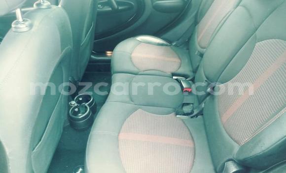 Tenga Tsaru MINI Countryman Tsvuku Mota in Xai-Xai in Gaza Tenga Tsaru MINI Countryman Tsvuku Mota in Xai-Xai in Gaza