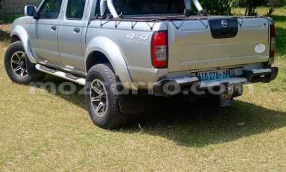 Tenga Tsaru Nissan Hardbody Bhurawuni Mota in Maputo in Maputo Tenga Tsaru Nissan Hardbody Bhurawuni Mota in Maputo in Maputo