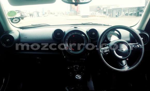 Tenga Tsaru MINI Countryman Tsvuku Mota in Xai-Xai in Gaza Tenga Tsaru MINI Countryman Tsvuku Mota in Xai-Xai in Gaza