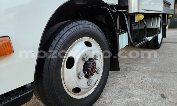 Tenga Tsaru Toyota Dyna Chena Rori in Maputo in Maputo Tenga Tsaru Toyota Dyna Chena Rori in Maputo in Maputo