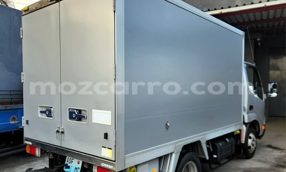 Buy Used Toyota Dyna White Truck in Maputo in Maputo Buy Used Toyota Dyna White Truck in Maputo in Maputo