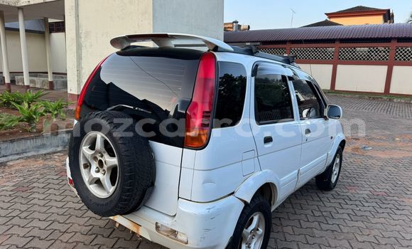 Tenga Tsaru Toyota Corolla Chena Mota in Maputo in Maputo Tenga Tsaru Toyota Corolla Chena Mota in Maputo in Maputo
