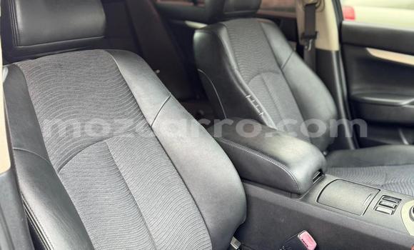 Tenga Tsaru Nissan Skyline Sirivha Mota in Maputo in Maputo Tenga Tsaru Nissan Skyline Sirivha Mota in Maputo in Maputo