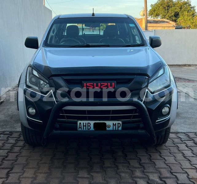 Big with watermark isuzu d max maputo maputo 40431