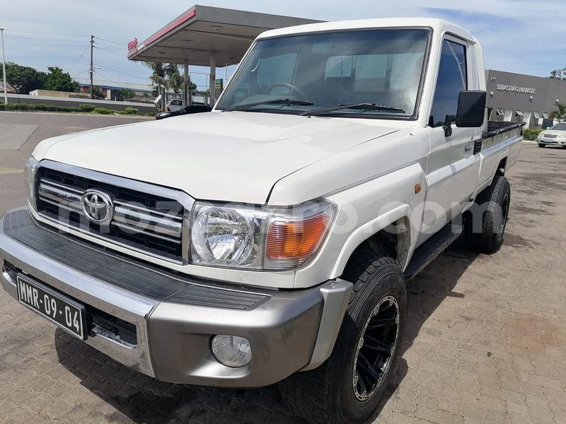 Big with watermark toyota land cruiser maputo maputo 40433
