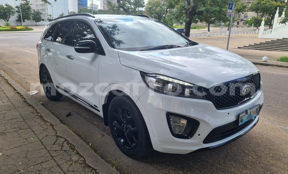 Comprar Usado Kia Sorento Branco Carro em Maputo em Maputo