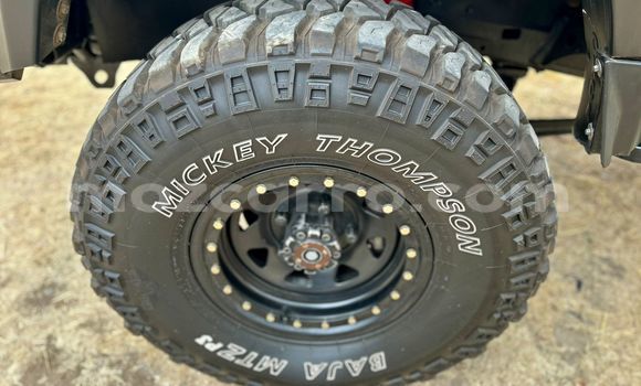 Buy Used Toyota Land Cruiser Black Car in Beira in Sofala Buy Used Toyota Land Cruiser Black Car in Beira in Sofala