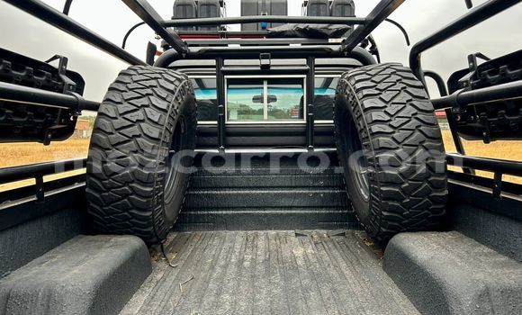 Buy Used Toyota Land Cruiser Black Car in Beira in Sofala Buy Used Toyota Land Cruiser Black Car in Beira in Sofala