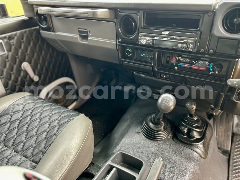 Big with watermark toyota land cruiser sofala beira 40438