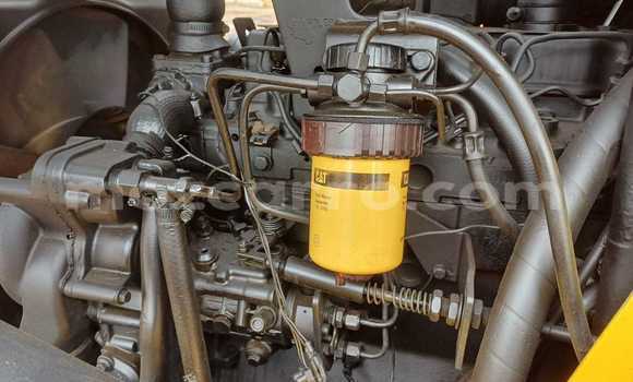 Buy Used Caterpillar 120 Other Truck in Quelimane in Zambezia Buy Used Caterpillar 120 Other Truck in Quelimane in Zambezia