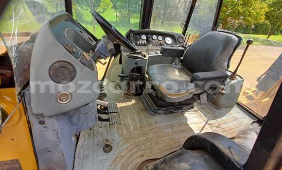 Buy Used Caterpillar 120 Other Truck in Quelimane in Zambezia Buy Used Caterpillar 120 Other Truck in Quelimane in Zambezia