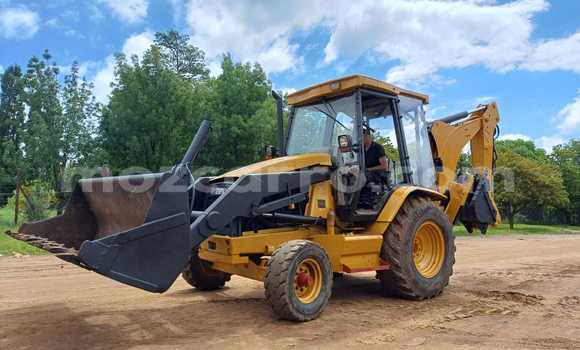 Buy Used Caterpillar 120 Other Truck in Quelimane in Zambezia Buy Used Caterpillar 120 Other Truck in Quelimane in Zambezia