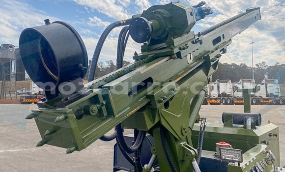 Buy Used Caterpillar 120 Green Truck in Quelimane in Zambezia Buy Used Caterpillar 120 Green Truck in Quelimane in Zambezia