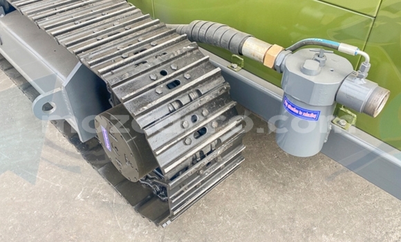 Buy Used Caterpillar 120 Green Truck in Quelimane in Zambezia Buy Used Caterpillar 120 Green Truck in Quelimane in Zambezia