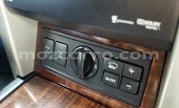 Comprar Usado Toyota Land Cruiser Prado Branco Carro em Maputo em Maputo Comprar Usado Toyota Land Cruiser Prado Branco Carro em Maputo em Maputo