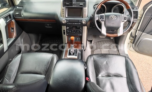 Comprar Usado Toyota Land Cruiser Prado Branco Carro em Maputo em Maputo Comprar Usado Toyota Land Cruiser Prado Branco Carro em Maputo em Maputo